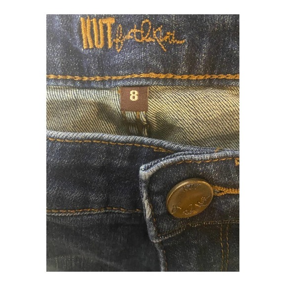 Kut From The Kloth Jean Shorts 8 Med Wash Cutoff Whiskered Mid Rise Cotton Denim - Picture 3 of 3